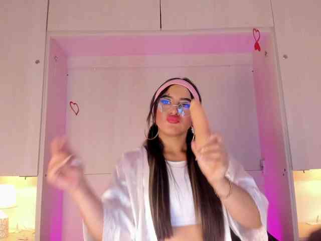 BellaBroocks