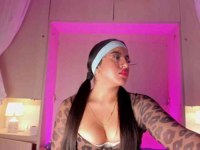 BellaBroocks