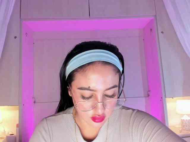 BellaBroocks