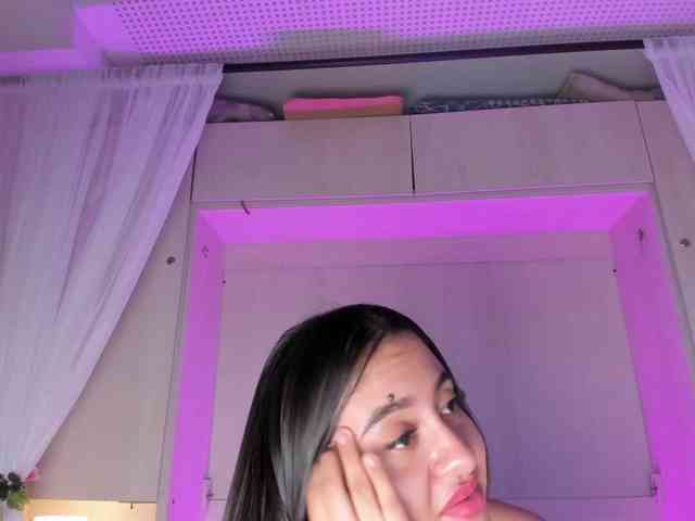 BellaBroocks
