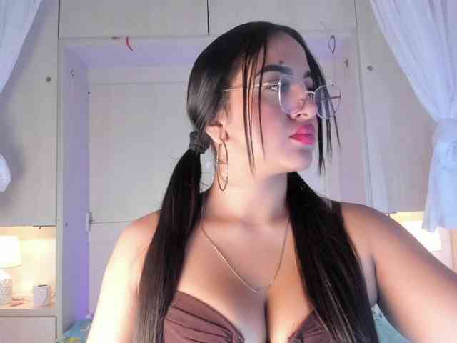 BellaBroocks