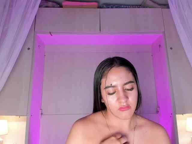 BellaBroocks