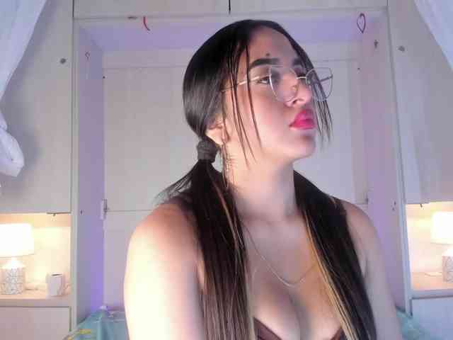 BellaBroocks
