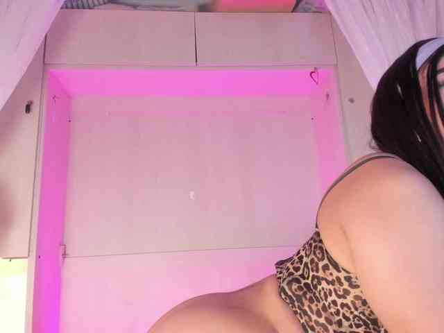 BellaBroocks