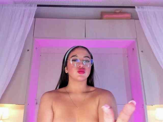 BellaBroocks