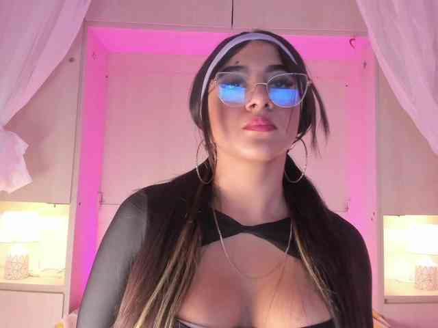 BellaBroocks