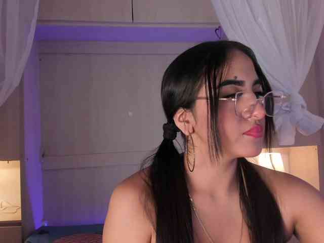 BellaBroocks