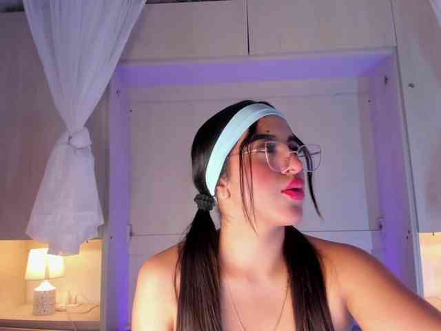 BellaBroocks