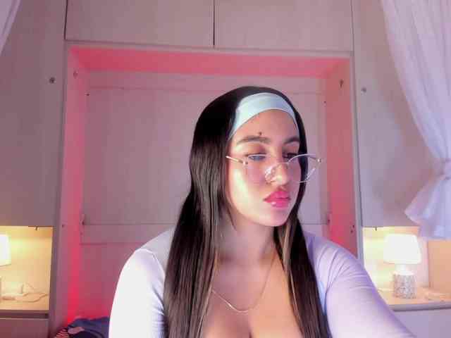 BellaBroocks