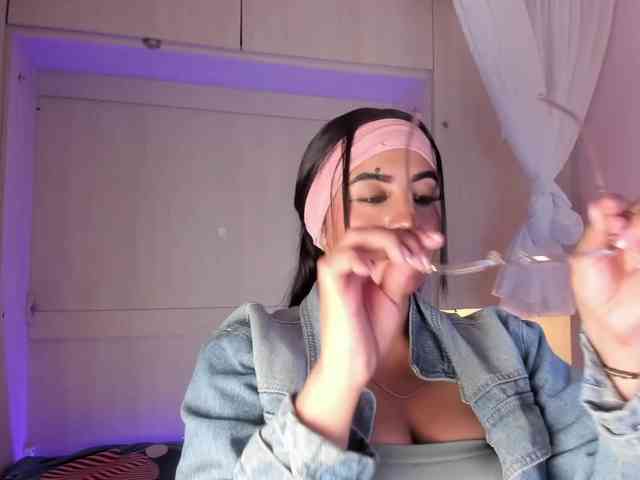 BellaBroocks