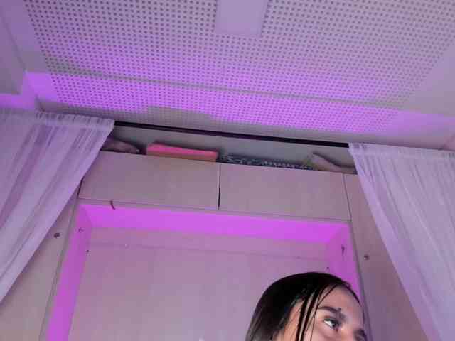 BellaBroocks