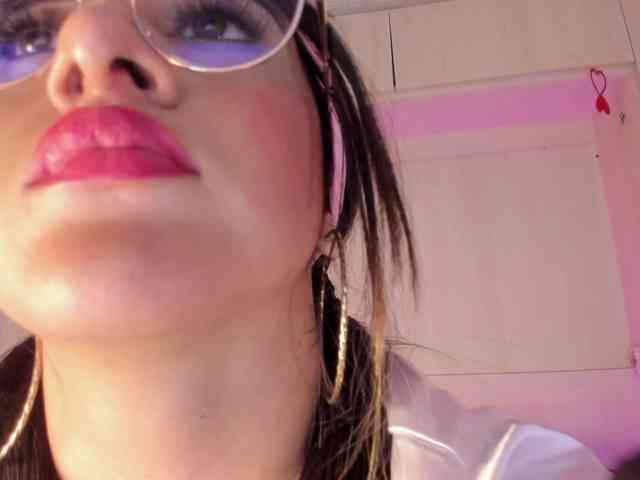 BellaBroocks
