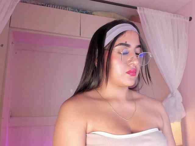 BellaBroocks