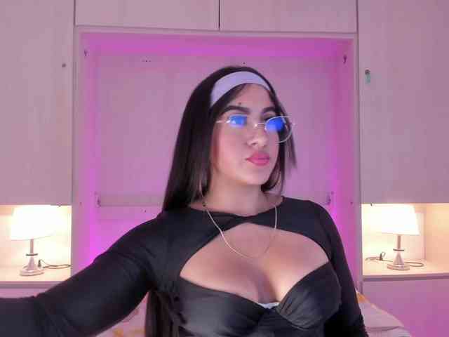 BellaBroocks