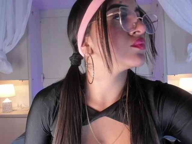 BellaBroocks