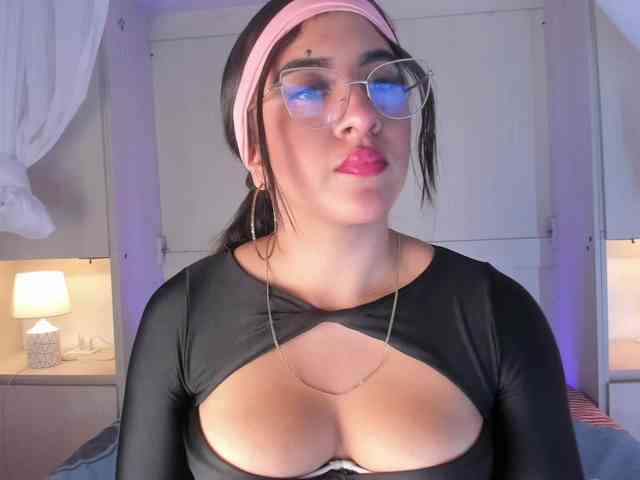 BellaBroocks