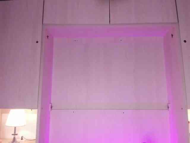 BellaBroocks webcam