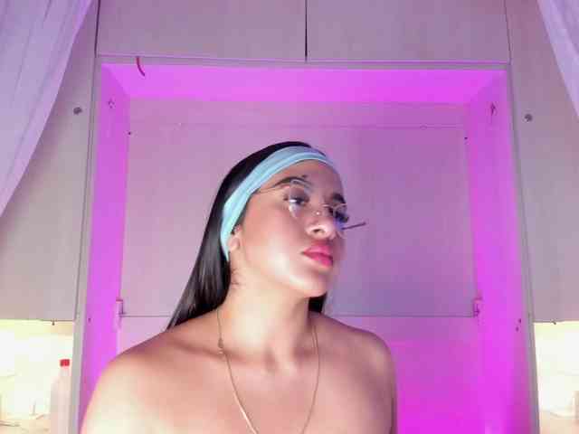 BellaBroocks