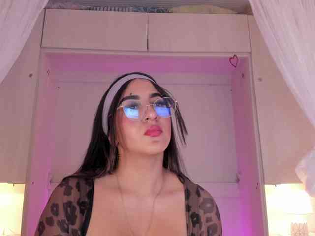BellaBroocks