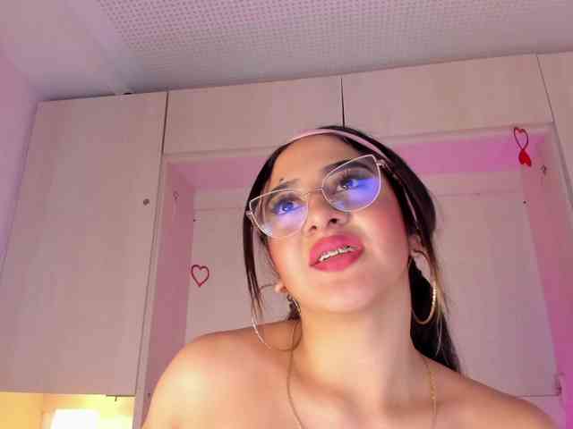 BellaBroocks