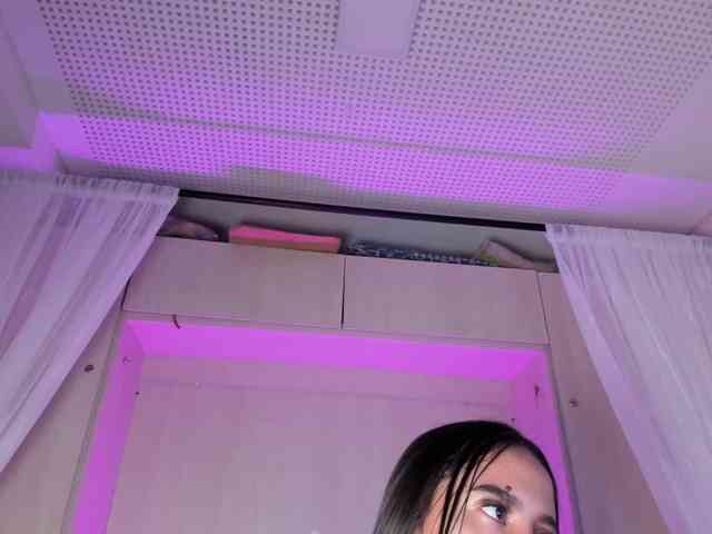 BellaBroocks
