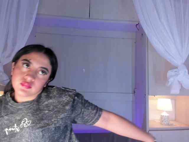 BellaBroocks