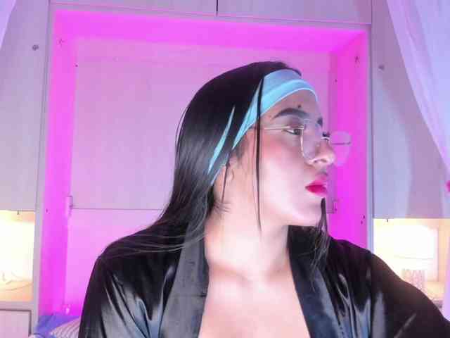 BellaBroocks webcam