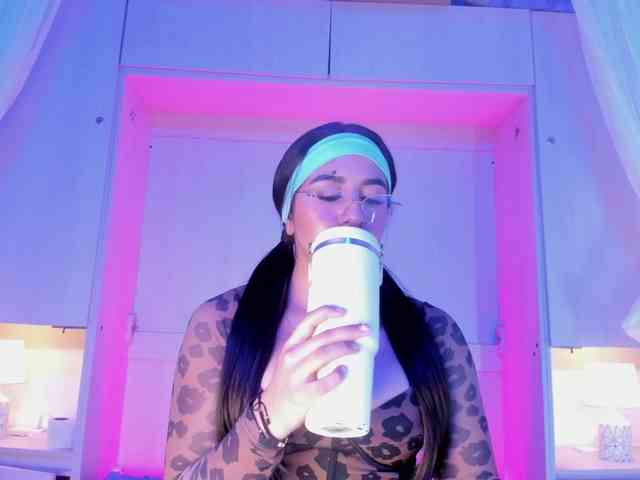 BellaBroocks