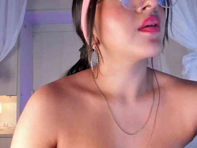 BellaBroocks