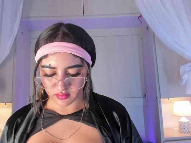 BellaBroocks