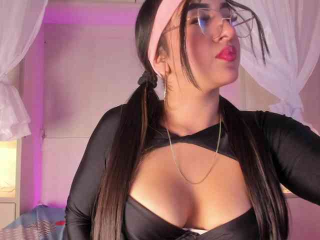 BellaBroocks