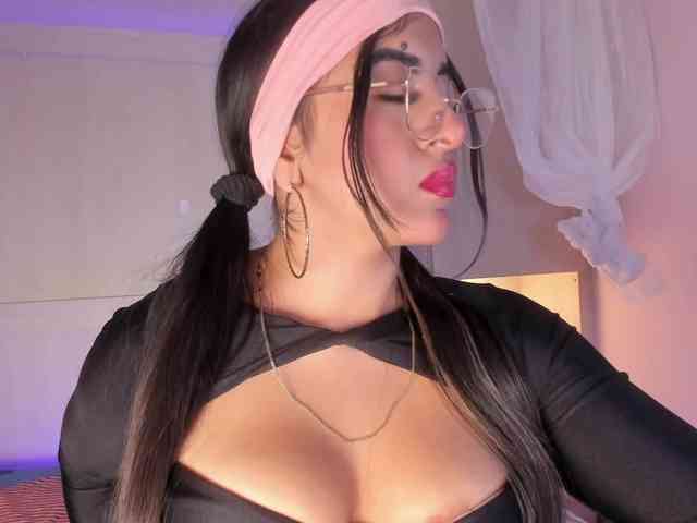 BellaBroocks