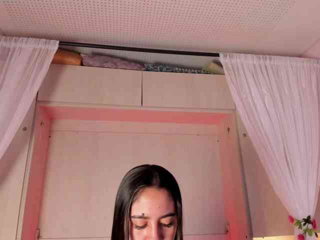 BellaBroocks
