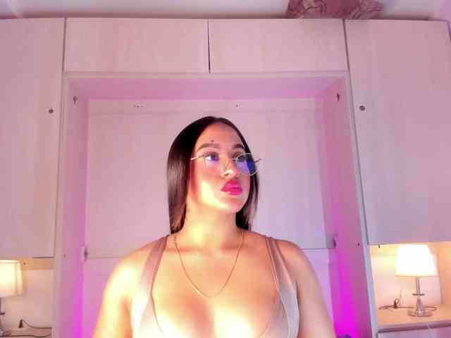 BellaBroocks