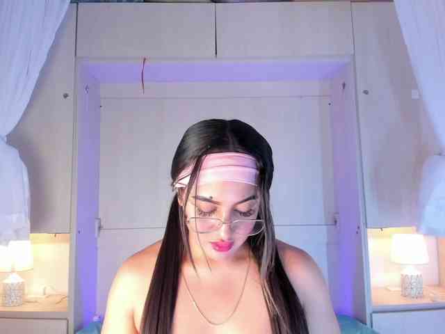 BellaBroocks