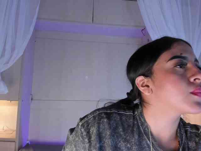BellaBroocks