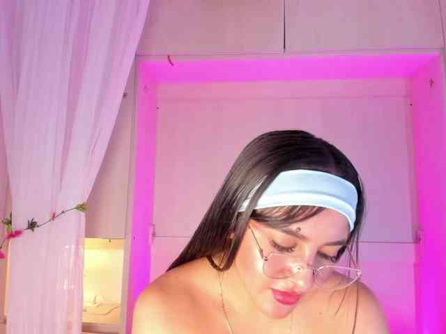 BellaBroocks