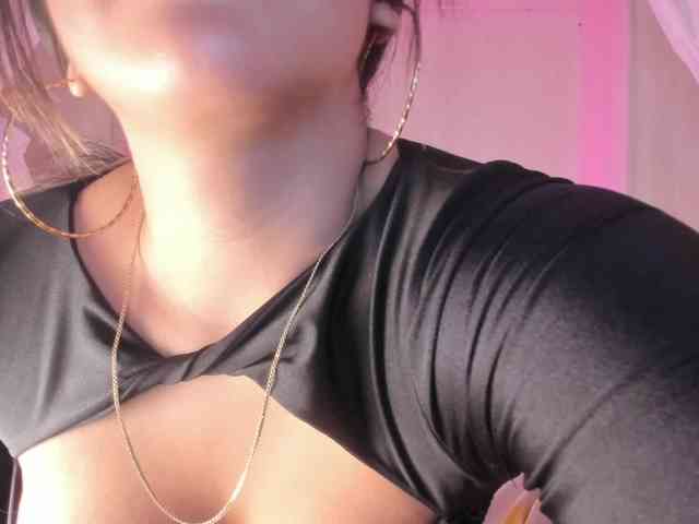 BellaBroocks