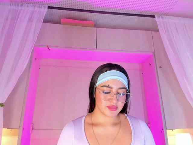 BellaBroocks