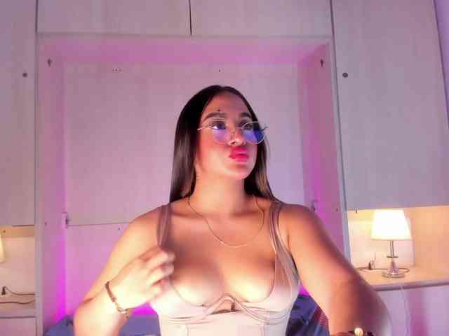 BellaBroocks