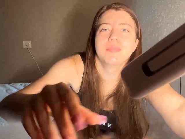 MilyaMiss webcam