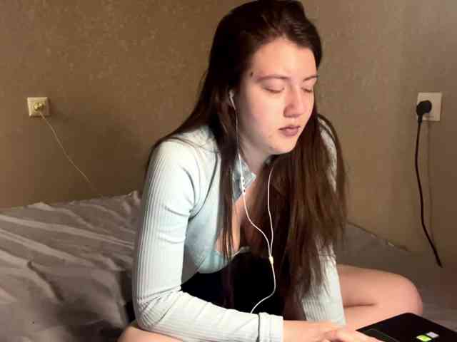 MilyaMiss webcam