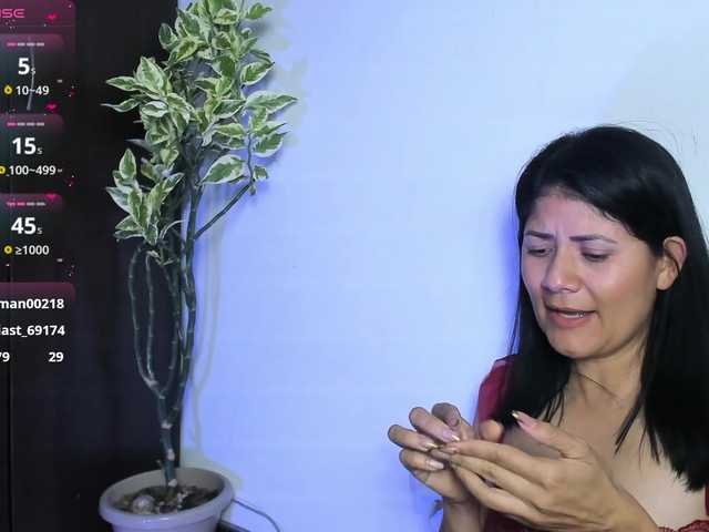Isis-L0ve live cam on BongaCams