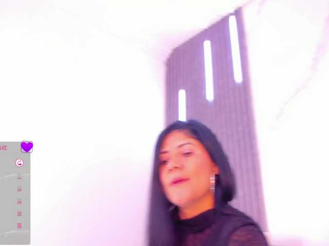 Isis-L0ve live cam on BongaCams