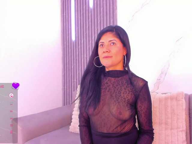 Isis-L0ve live cam on BongaCams