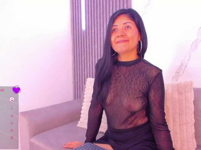 Isis-L0ve live cam on BongaCams