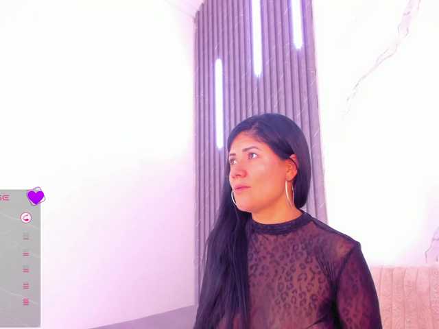 Isis-L0ve live cam on BongaCams