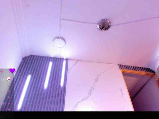 Isis-L0ve webcam