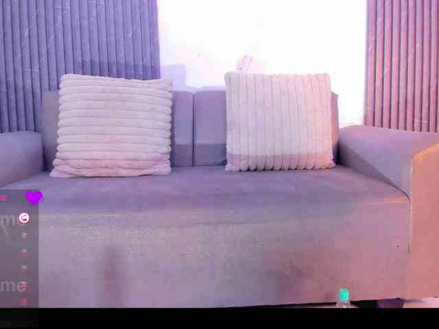 Isis-L0ve webcam