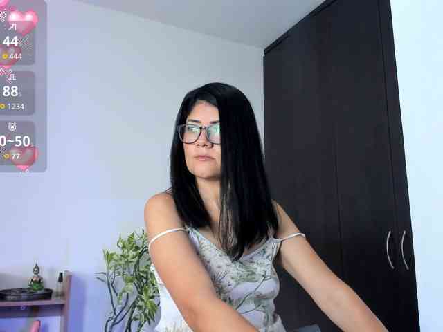 Isis-L0ve webcam